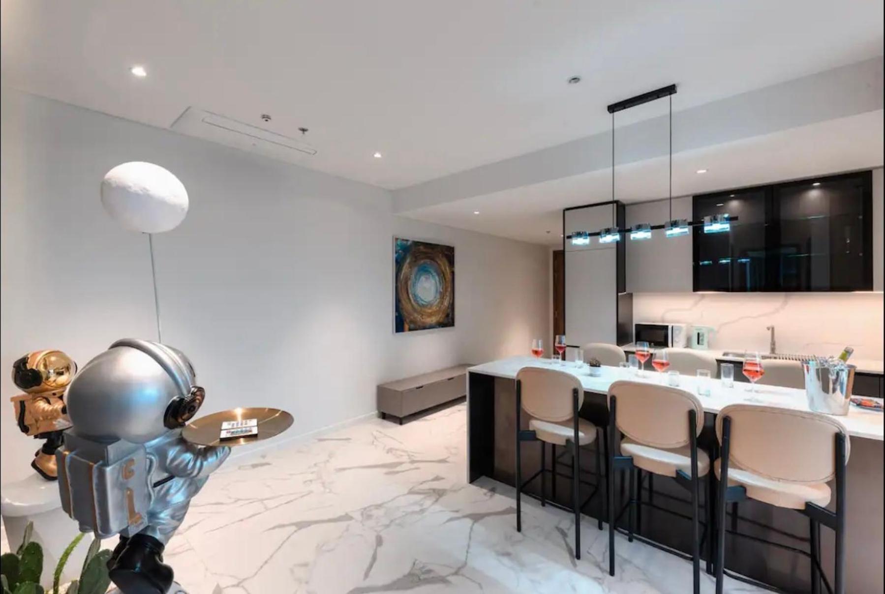 Apartment The Metropole Complex Opera-galleria-crest Ho Chi Minh City